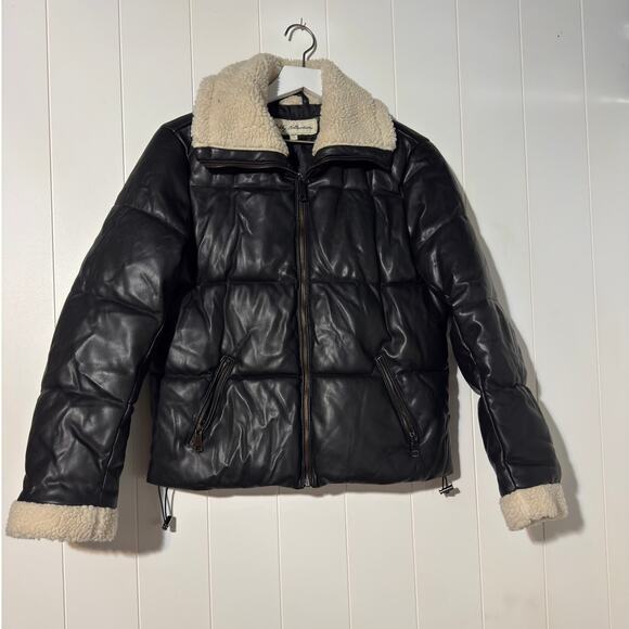 Debby Collection · Small · Faux Leather · Puffer · Sherpa Trim · Black Cream - Picture 1 of 7